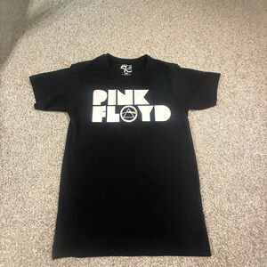 Pink Floyd 50th anniversary Black Graphic T-Shirt – Women’s Size Medium